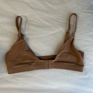 SKIMS Adaptive Fits Everbody Triangle Bralette